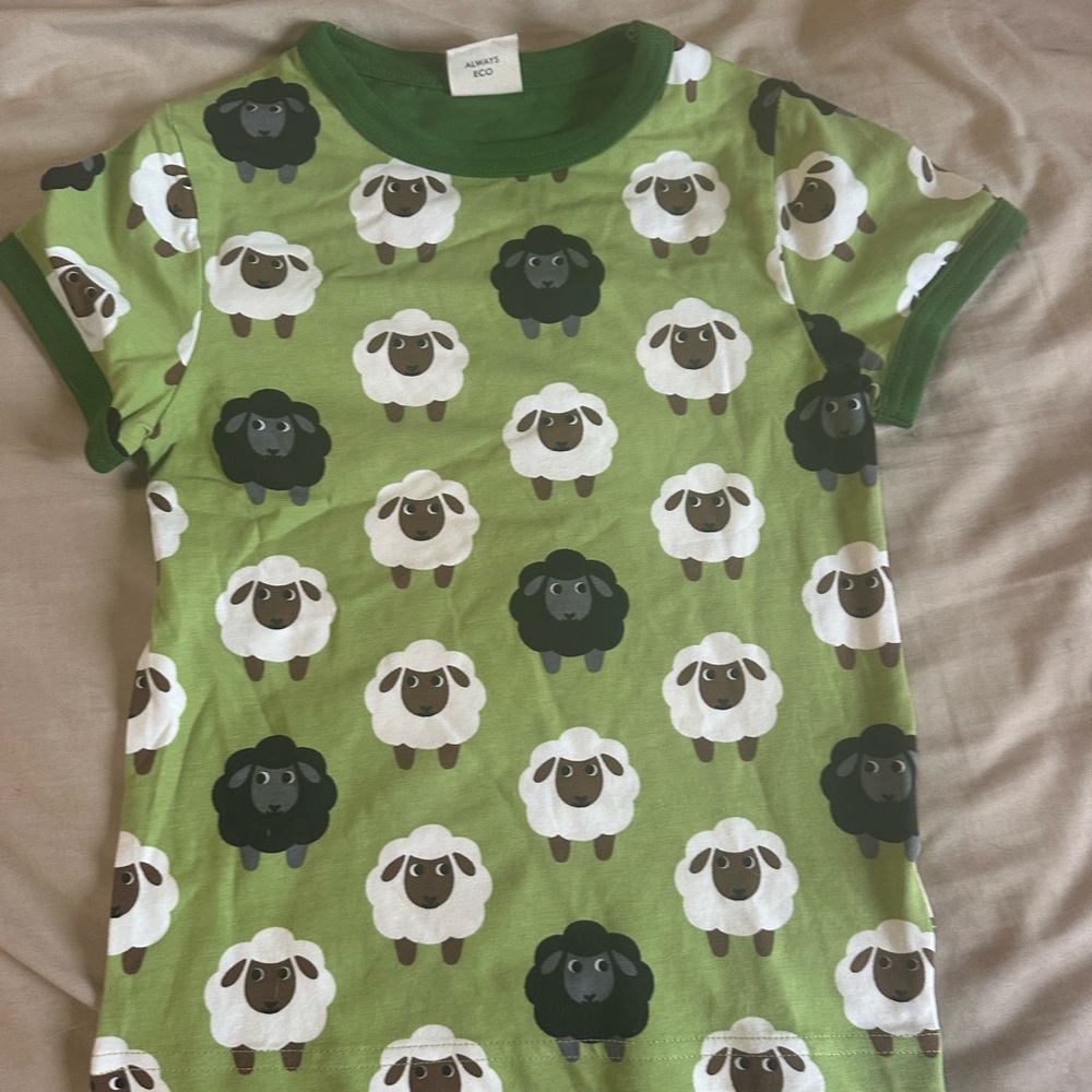 Maxomorra sheep shirt